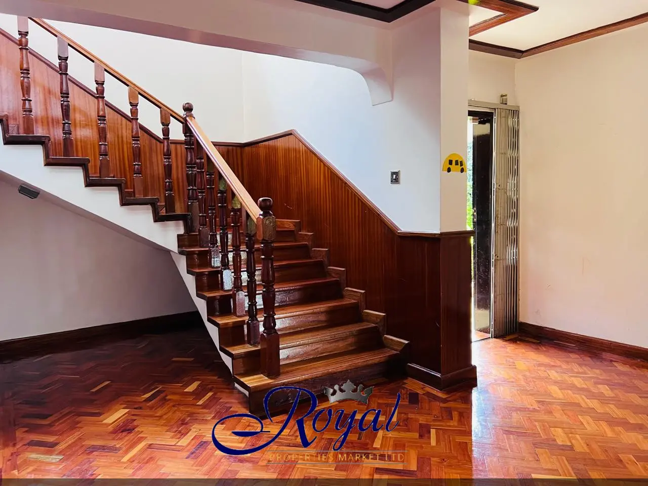 5 bedroom townhouse for rent in Runda